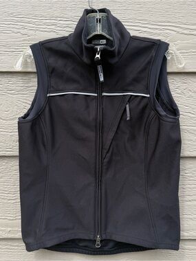 REI Womens Small Black Vest Jacket Full Zip Sleeveless Zipped Pocket Hiking USA